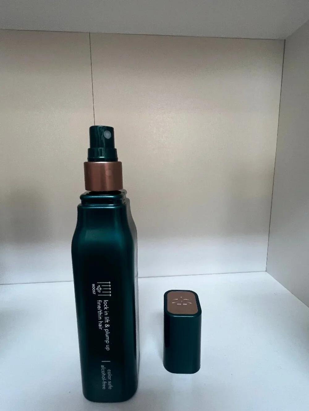Leaf & Flower Instant Volumizer Spray ~ 6 Oz.